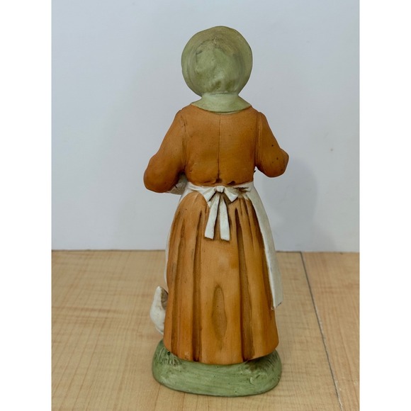 Vintage Porcelain Farm Woman Figurine with Eggs and Hen 1426 Bisque 8.5 Inch - Picture 4 of 6